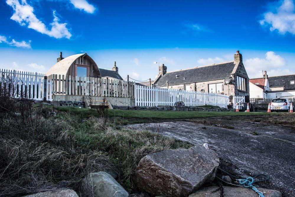 Pew With A View - Seafront Cottages Rosehearty Exterior foto