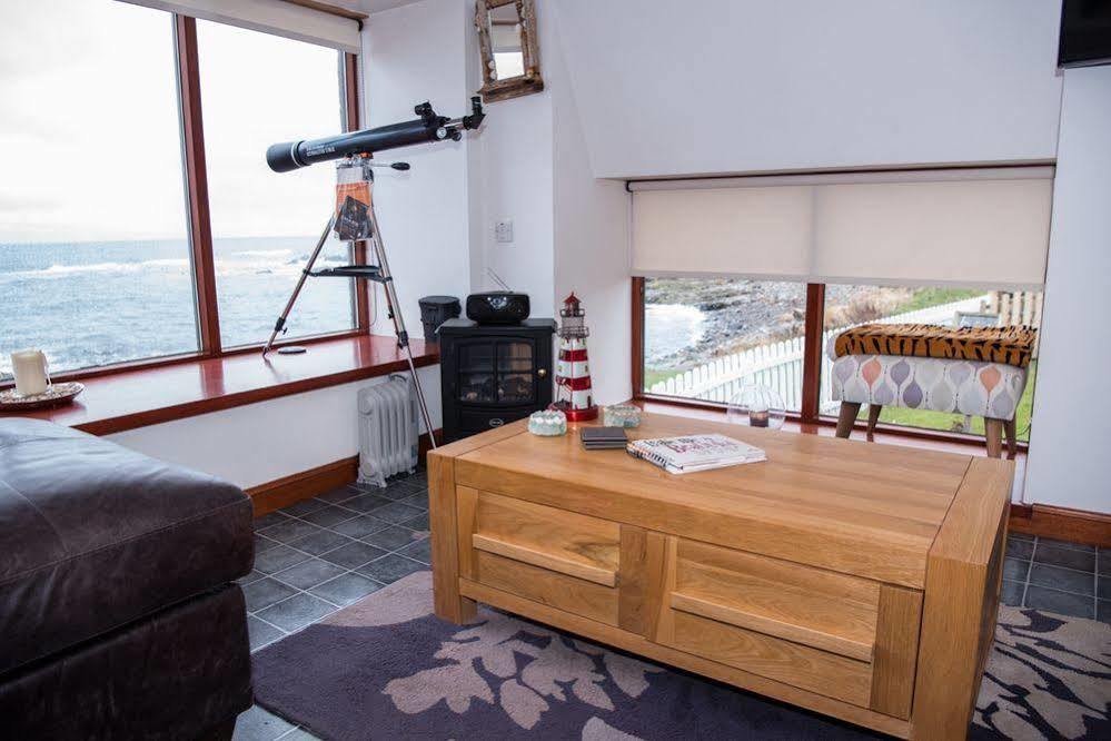 Pew With A View - Seafront Cottages Rosehearty Exterior foto